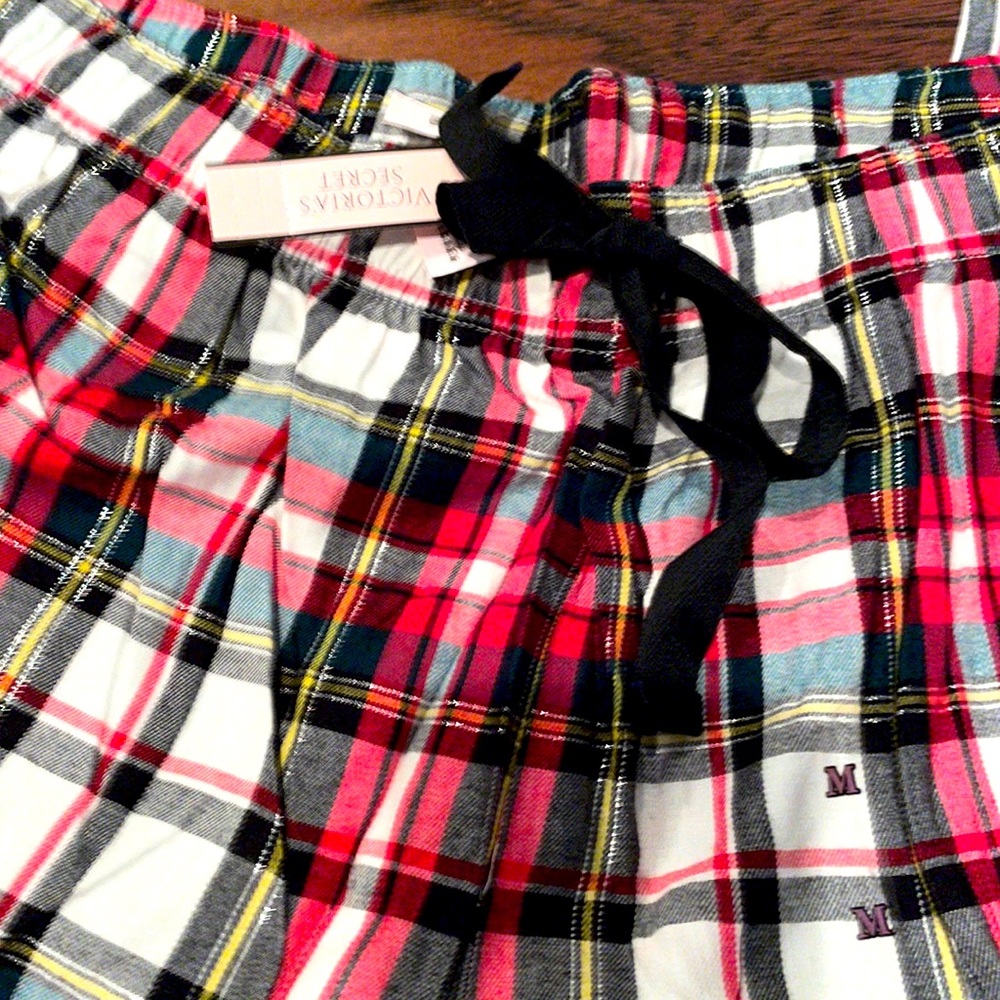 Victoria’s Secret Plaid PJ Pants, Medium NWT